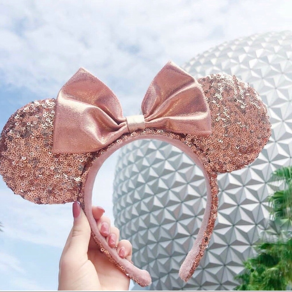 (SOLD) DISNEY Minnie Mouse Headband Rose Gold
